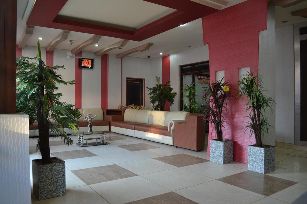 Hotel Atithi International 카트라 외부 사진